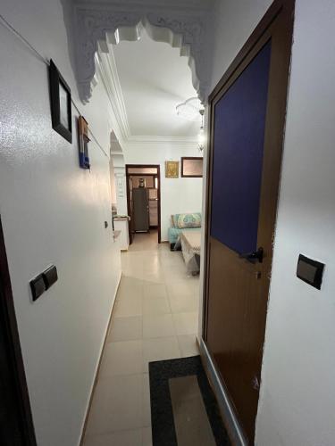 편의 시설/서비스, Maria House in 아인 하우지