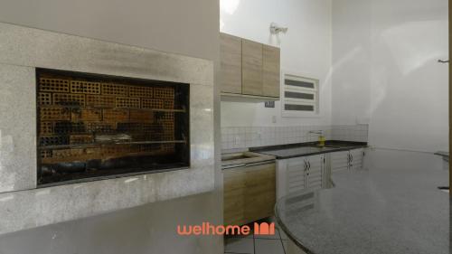 Casa ampla em Florianopolis a 200m da praia in Lagoinha