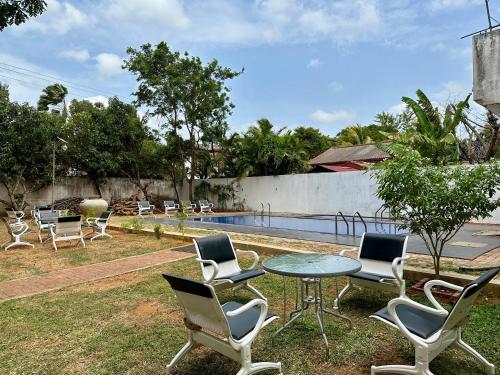 Merit Hotel Anuradhapura - image 5