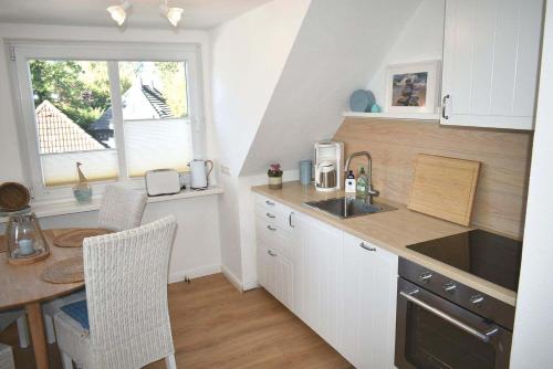 Fischerhus Ferienwohnung Deck 2 - image 3