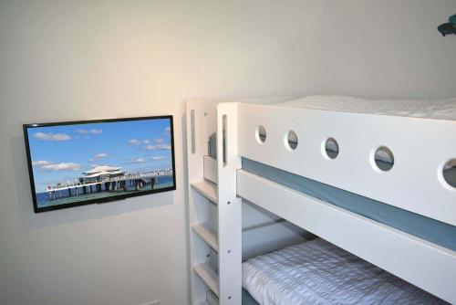 Fischerhus Ferienwohnung Deck 1 - image 3
