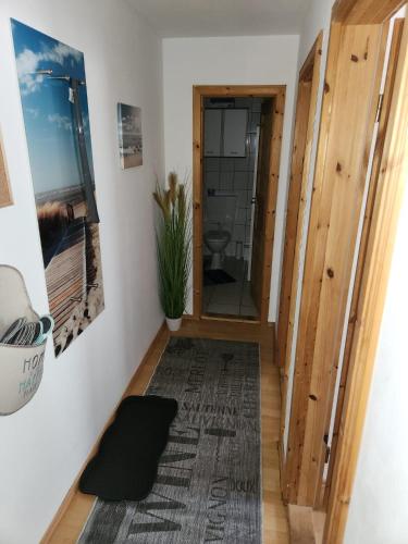 One-Bedroom Apartment image 6