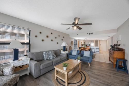 301 Beach Place Condos in St Pete Beach, USA