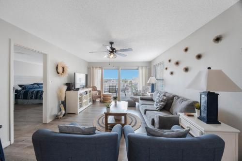 301 Beach Place Condos in St Pete Beach, USA