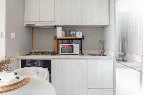 1BR- Near Downtown - Next to Metro, Дубай (фото 7)