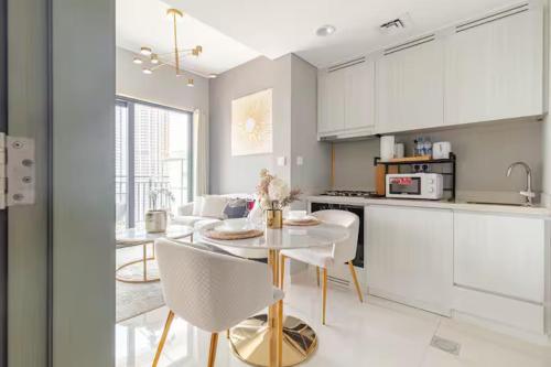 1BR- Near Downtown - Next to Metro, Дубай (фото 10)
