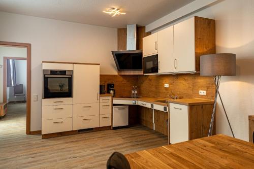 3 bedrooms, 3 beds