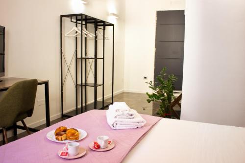 Residenza Angioina, Naples