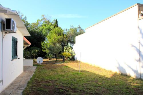 สวน, Villino Porto Badisco in ชิปปาโน