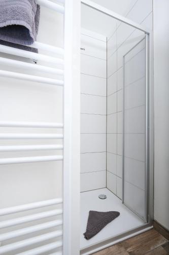 Two-Bedroom Apartment with Terrace image 10