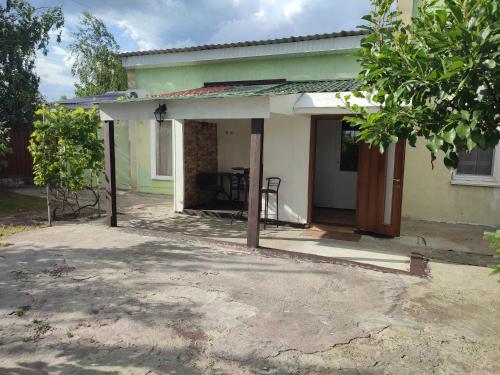 Pochayev Home in Pirnovo