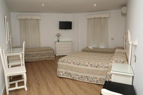 Triple Room image 4