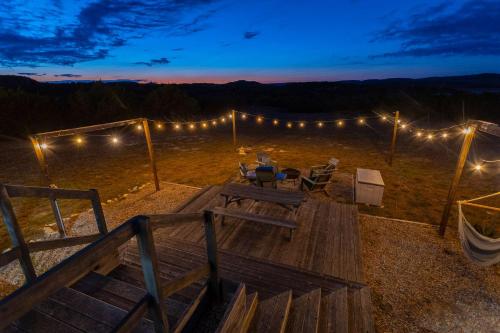 Monte Mahala - Two Unique Homes in Johnson City (TX)