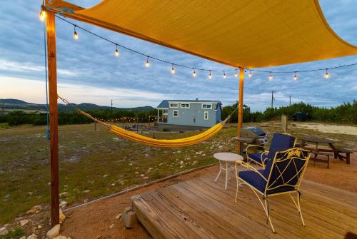 Monte Mahala - Two Unique Homes in Johnson City (TX)