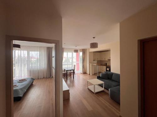 Apartamentai Dragūnų gatvė 2, Klaipėda (Apartamentai Dragunu gatve 2, Klaipeda) in ปูร์มาแล