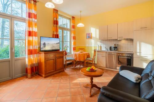 One-Bedroom Apartment with Terrace image 10
