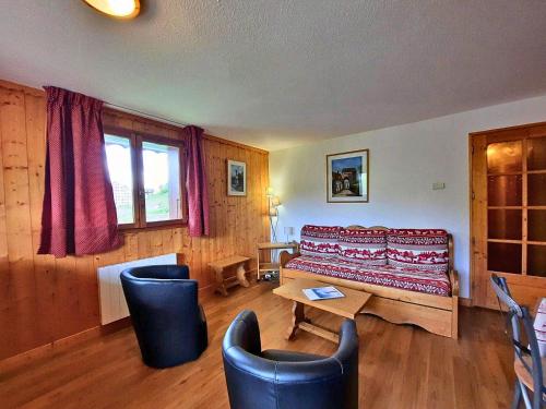 Appartement rénové au pied des pistes, 3 chambres, balcon, 8 personnes - Les Menuires - FR-1-452-79