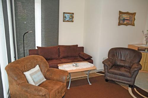 One-Bedroom Apartment with Terrace image 7