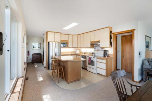 Lagoon Lodge: North Fork,Charming 3Br, Waterfront in Схід Маріон