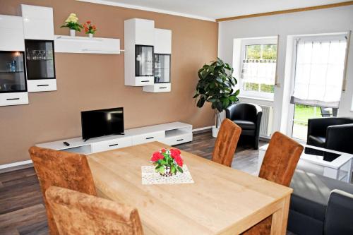 Ferienwohnungen zum Neuensiener See P in 蘭肯-格拉尼茨