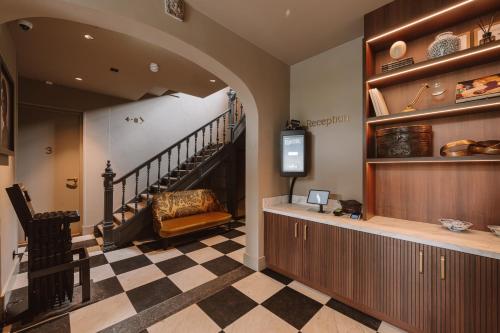 Lobby, The Saints Hotel in Binnenstad-Centrum