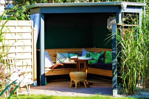 Susanne Hendus - image 11