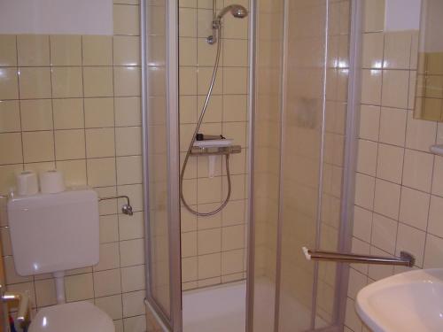 One-Bedroom Apartment with Balcony image 1