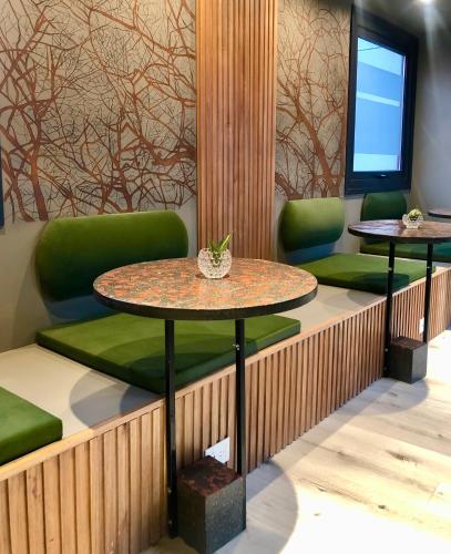 My pod Capsule Boutique Airport near Ministro Pistarini International Airport