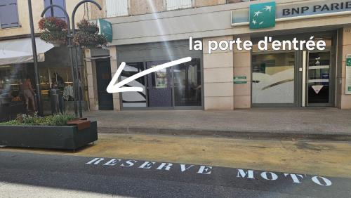 T2 cosy centre ville de Sisteron in Sisteron