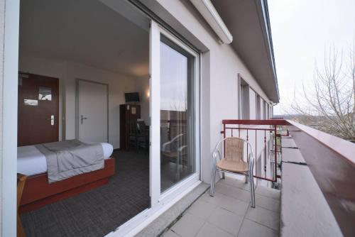 Logis Hotel & Restaurant Au Lion d'Or in Burnhaupt-le-Haut