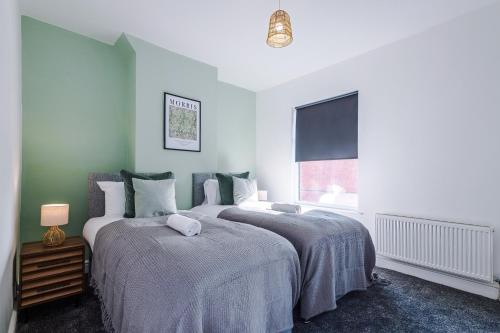 Stylish 3 bedroom home - FREE parking, smart TV, sleeps 8, Manchester (fotografie 2)