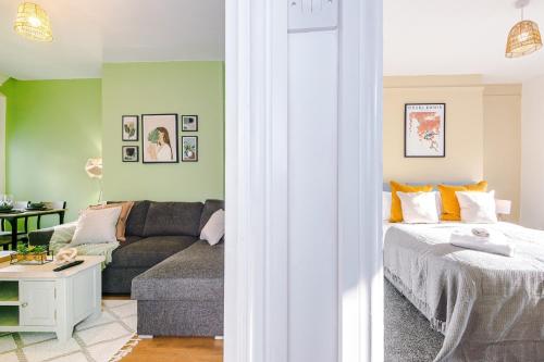 Stylish 3 bedroom home - FREE parking, smart TV, sleeps 8, Manchester (fotografie 8)