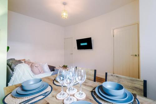 Stylish 3 bedroom home - FREE parking, smart TV, sleeps 8, Manchester (fotografie 5)