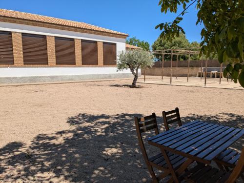 Kert, Albergue Municipal Las Escuelas in Borja