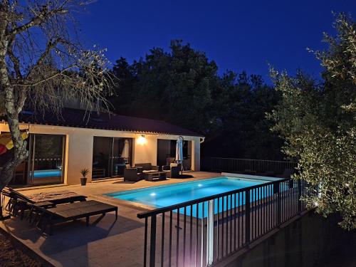 La Casita villa climatisee avec piscine pres d'Uzes in Lussan