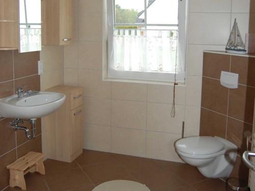 Two-Bedroom House image 2