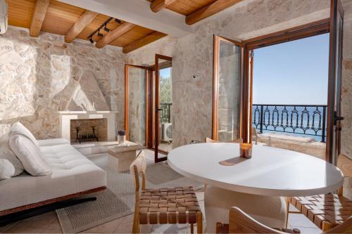 Oresis Panoramic Sea Retreat Beach Access 100 Meters in Koroni