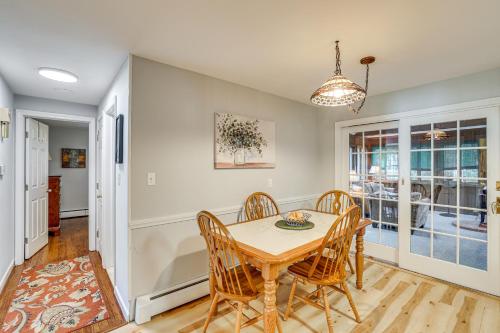 Family Getaway in Bristol Near Trails and Parks! in บริสตอล (CT)