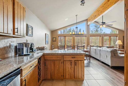 The Flurry Lodge – Breckenridge, CO
