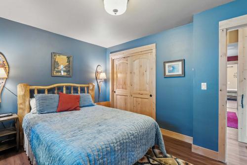 The Flurry Lodge – Breckenridge, CO