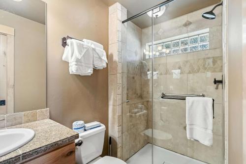 The Flurry Lodge – Breckenridge, CO