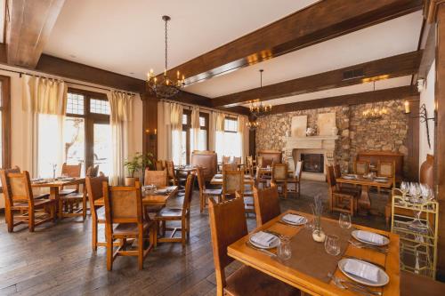 레스토랑, 호텔 세인트 프란시스 (헤리티지 호텔 앤 리조트 그룹) (Hotel St. Francis - Heritage Hotels and Resorts) in 산타 페 시티 센터