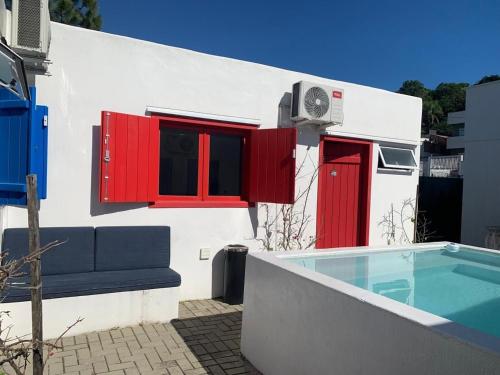 Pequena Mykonos, Penha