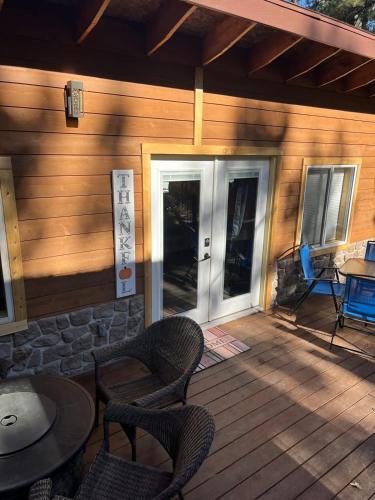 Bullion Street Hideaway - image 10