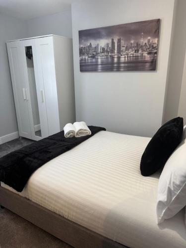 LYMM LIVING - Warrington