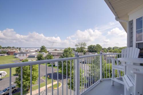 Walkable Condo with Drawbridge Views in Cambridge in Cambridge (Maryland)