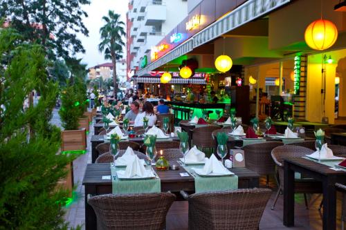 Royalisa City Apart Hotel - 식음료(F&B)