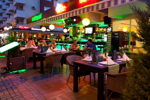 Palmiye Park Apart Hotel - image 5
