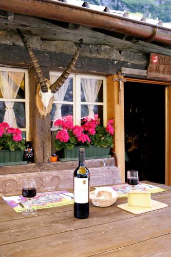 Schlafraum in einer Alphütte (Schlafraum in einer Alphutte) in Muotathal