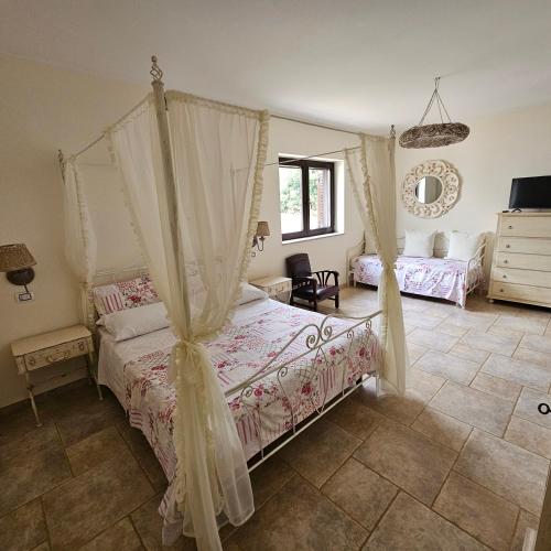 AGRITURISMO Masseria Spetterrata in Остуни